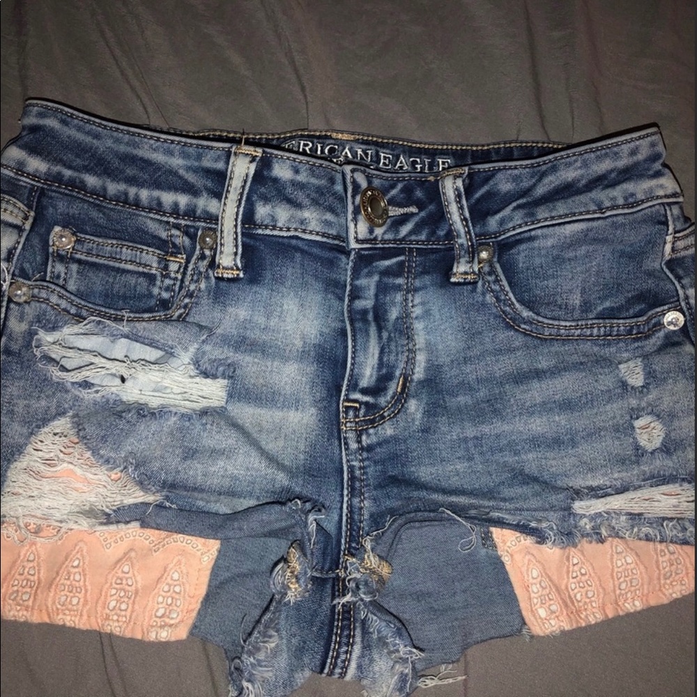 NWOT- AE Denim Shorts
